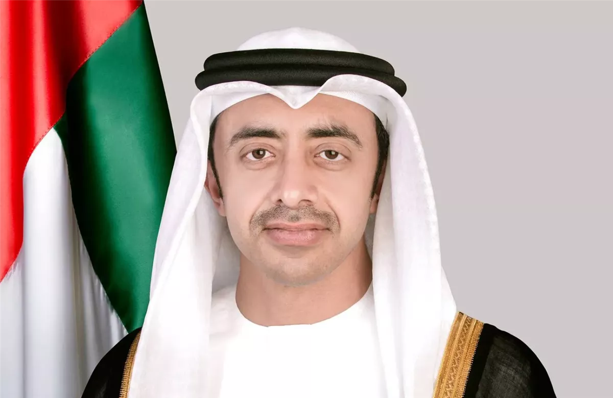 الشيخ عبدالله بن زايد ووزير خارجية مولدوفا يوقعان اتفاقية إعفاء من التأشيرات بين البلدين