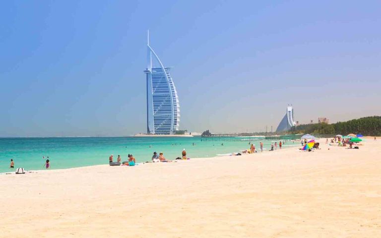 أفضل الشواطئ السياحية في دبي بالإجازة الصيفية&nbsp;