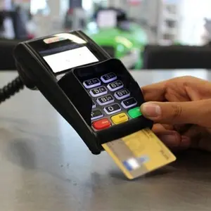 الاقتصاد غير النقدي في الإمارات.. هل تقترب نهاية العملات الورقية؟