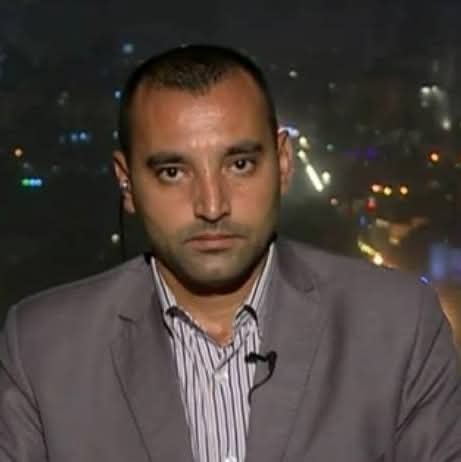 الكاتب الصحفي ايمن عامر