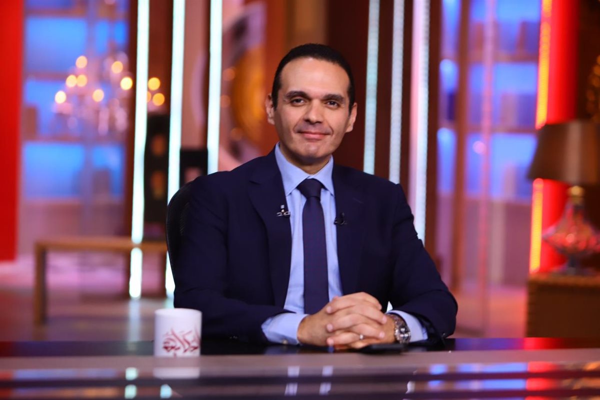 الخبير الاقتصادي، الدكتور مدحت نافع
