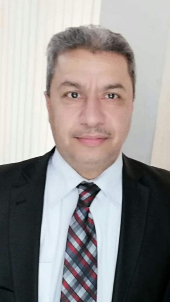 الدكتور عبداللطيف درويش