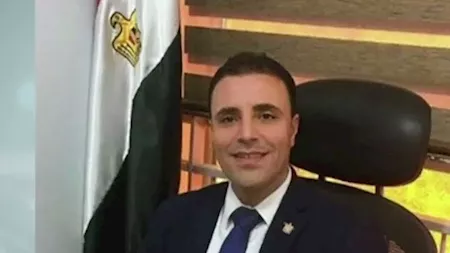 الدكتور إسماعيل ترك